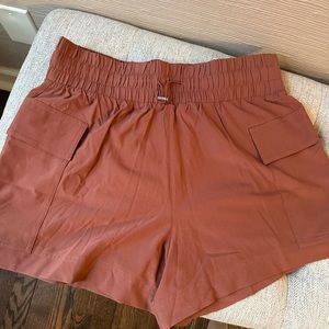 A&F Traveler High-rise Shorts